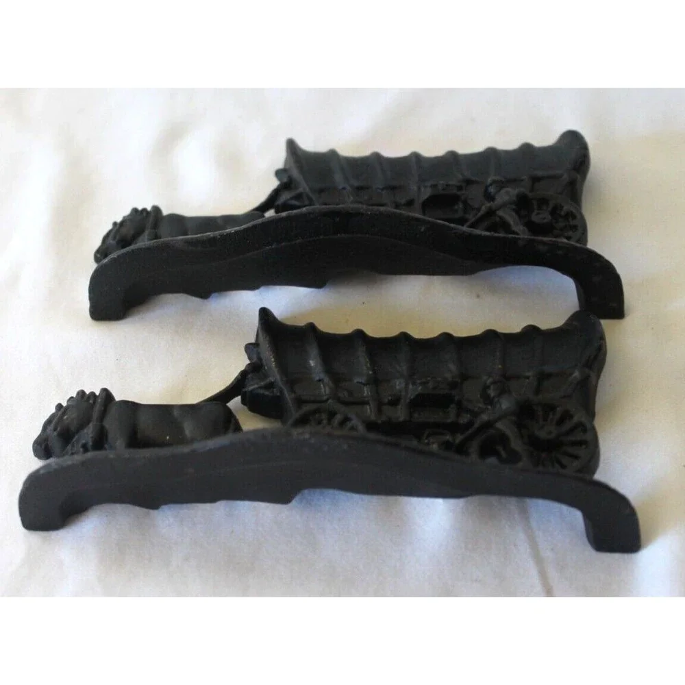 Vtg Cast Iron Pair Bookends Black 1981 Champion Hardware Co Ox Covered Wagon Cow